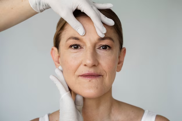 Top 5 Reasons to Avoid Botox: Natural Alternatives for Youthful Skin